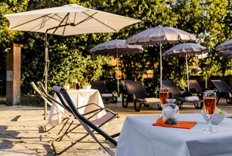 Business Hotel - Genel