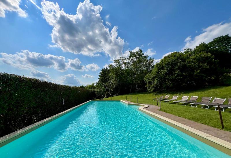 Le Serre Suites & Apartments - Havuz