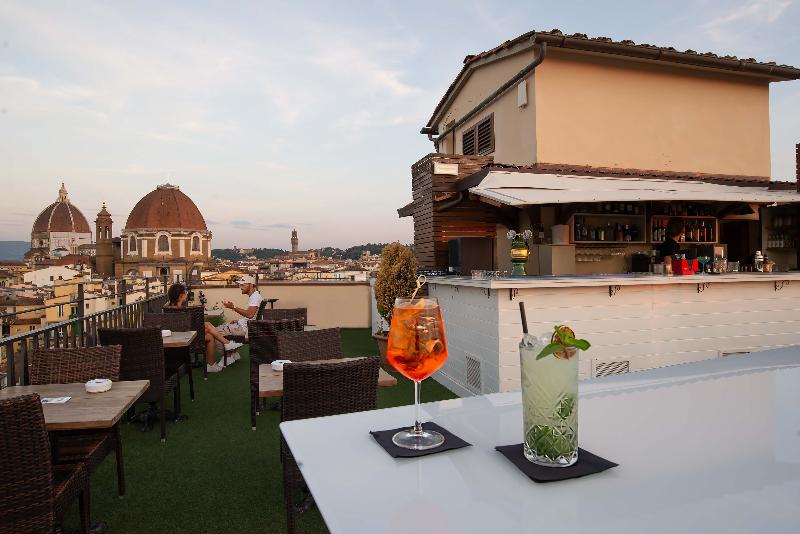 Machiavelli Palace - Teras