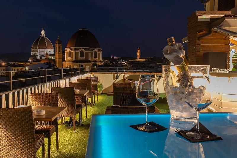 Machiavelli Palace - Teras