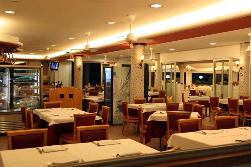 Hotel Regina - Restoran