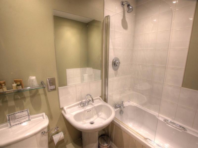 Dunster Castle Hotel - Oda