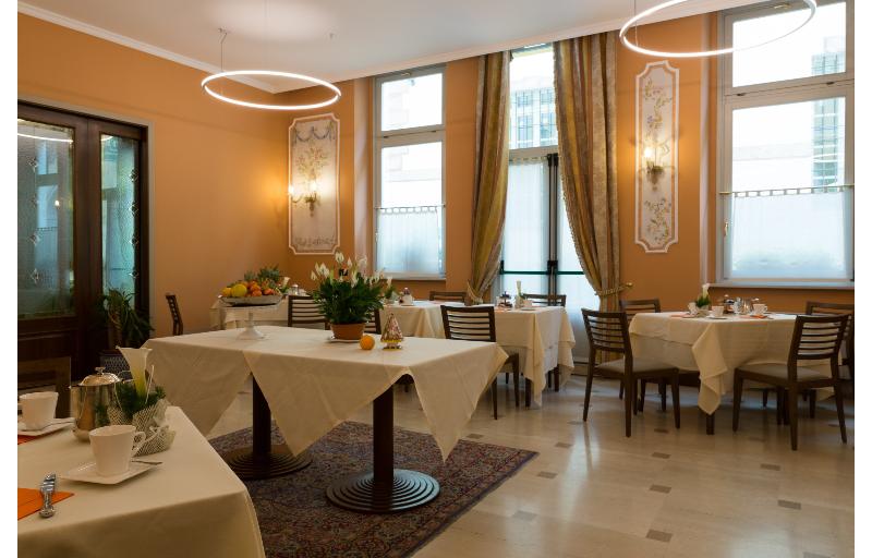 The Originals Boutique, Hotel Palazzo Lovera - Restoran