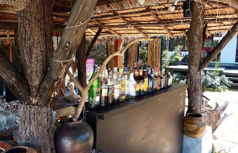 Koh Ngai Thanya Resort - Bar