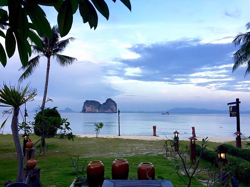 Koh Ngai Thanya Resort - Plaj