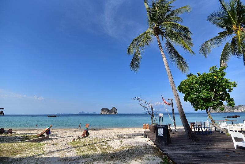 Koh Ngai Thanya Resort - Plaj