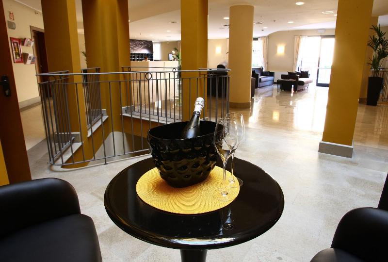 Hotel San Rocco - Lobi
