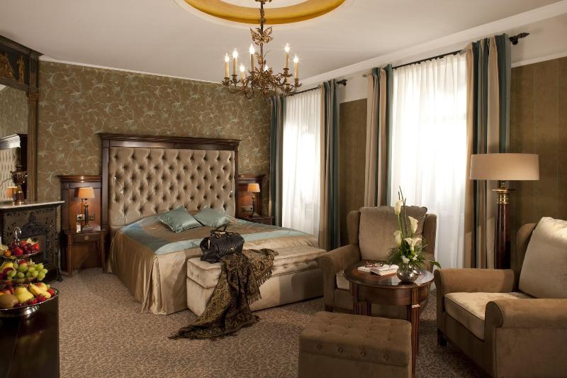 Richtershof Weinromantikhotel - Oda