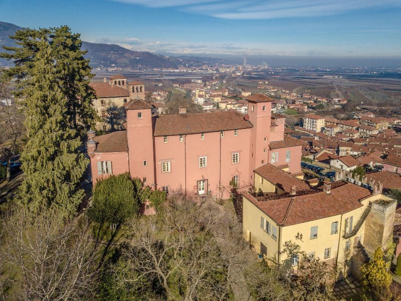Castello Rosso - Genel