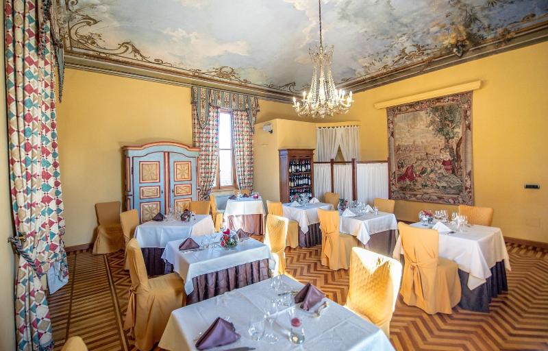 Castello Rosso - Restoran