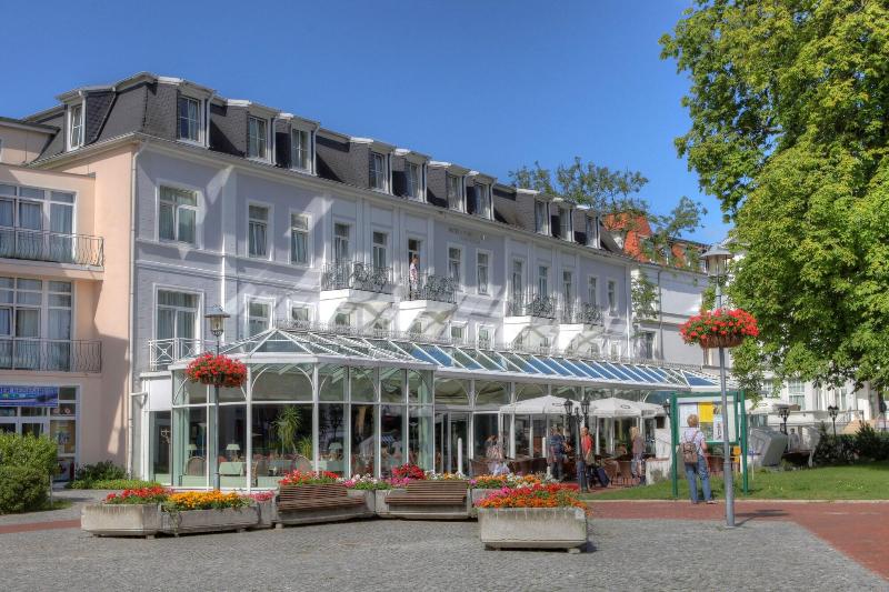 SEETELHOTEL Pommerscher Hof - Genel