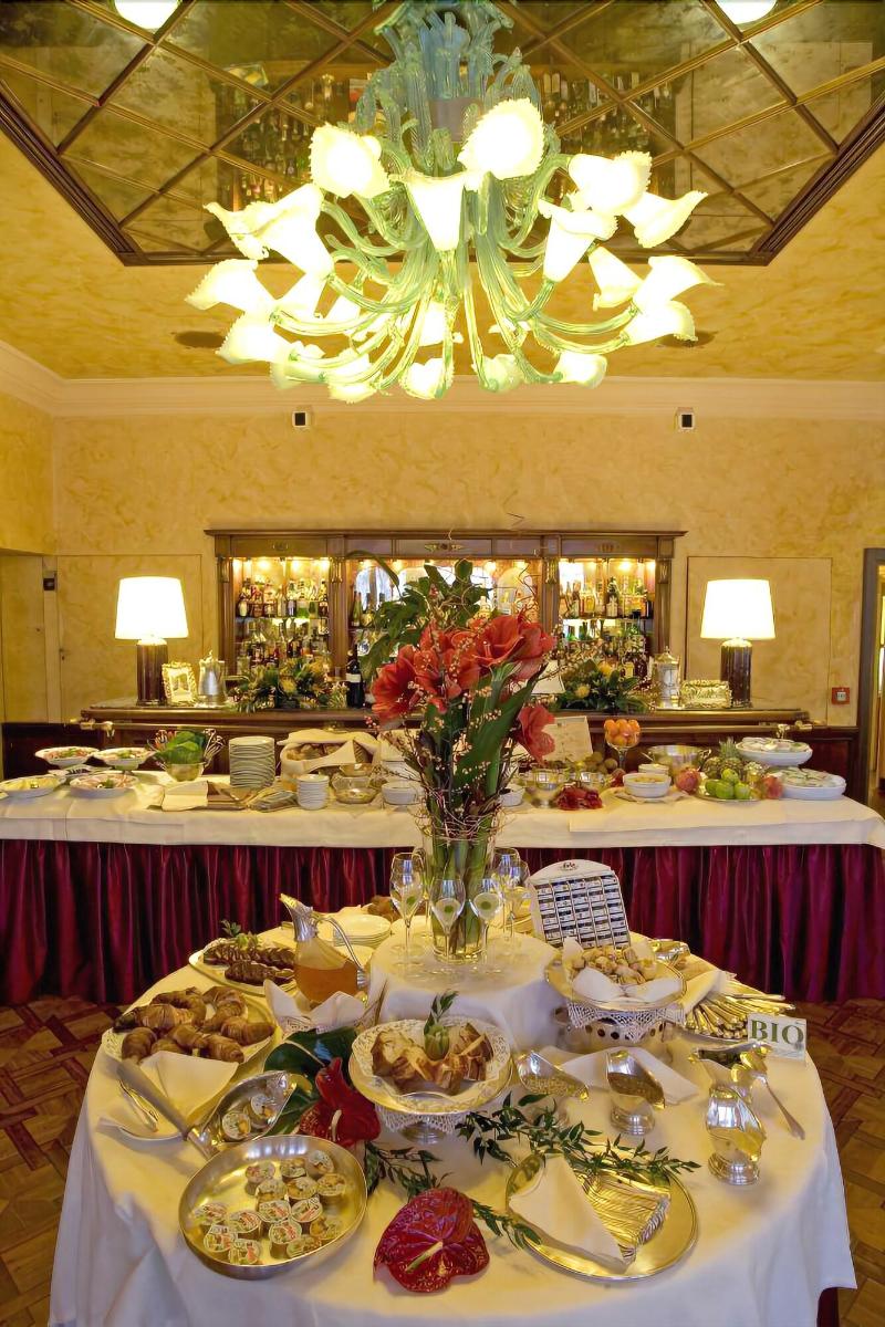 Hotel Duchi Vis a Vis - Restoran
