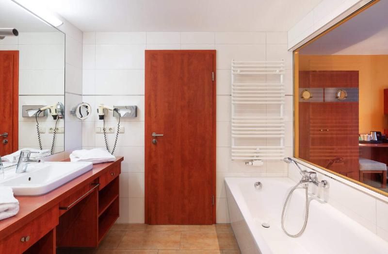 Hotel Nautic - Oda