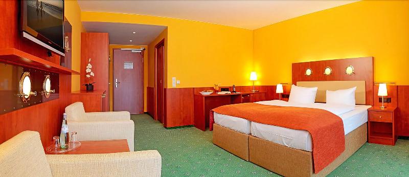 Hotel Nautic - Oda