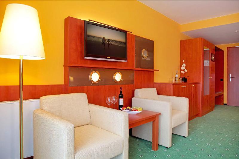 Hotel Nautic - Oda