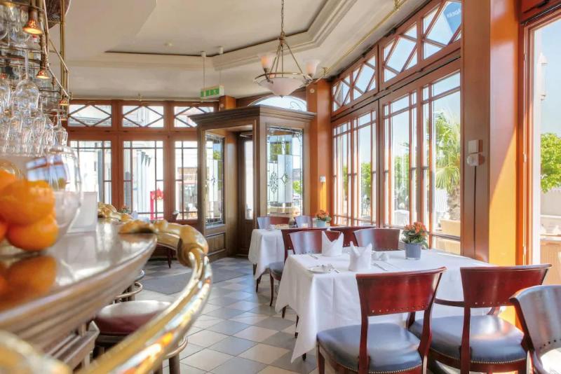Romantik Seehotel Ahlbecker Hof - Restoran