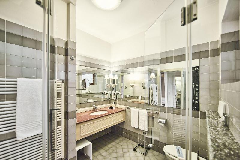 Serravalle Golf Hotel - Oda
