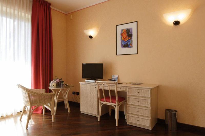 Serravalle Golf Hotel - Oda