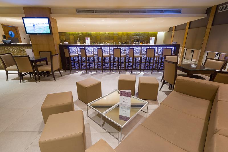 Golf Royal - Bar