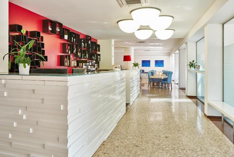 Hotel Europa Grado - Lobi