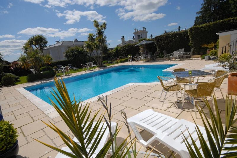 Riviera Lodge - Aktivite