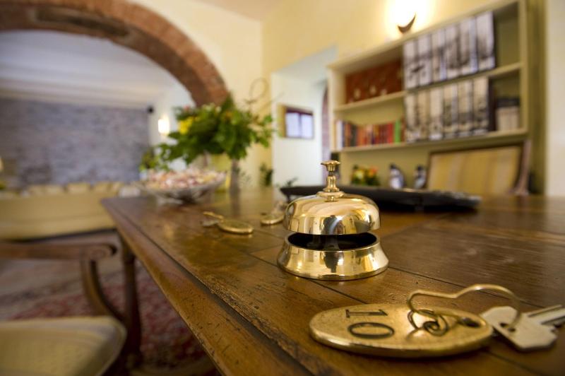 Albergo Castiglione - Lobi