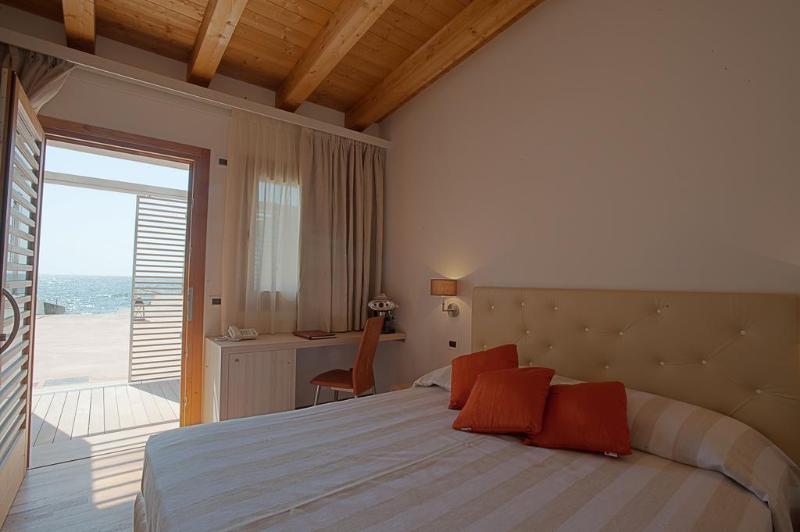 Tre Merli Beach Hotel - Genel