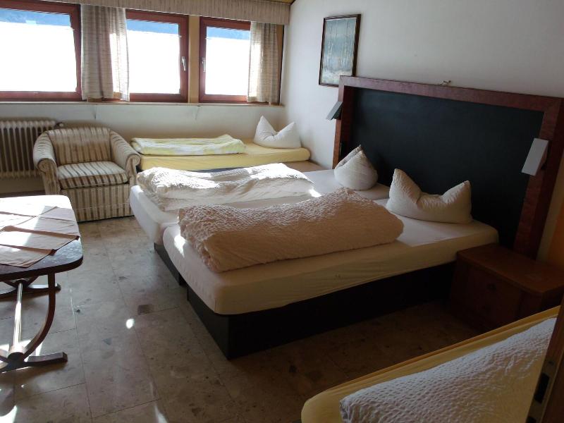 B + B Hotel Titisee Sonnenmatte nahe Badeparadies - Oda