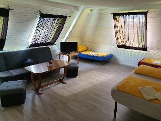 B + B Hotel Titisee Sonnenmatte nahe Badeparadies fotoÄŸrafÄ±