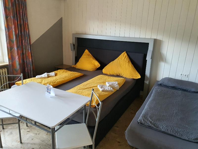B + B Hotel Titisee Sonnenmatte nahe Badeparadies - Oda