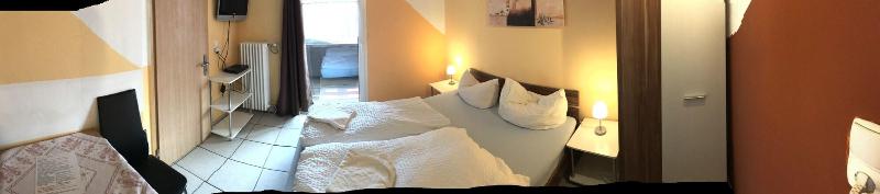 B + B Hotel Titisee Sonnenmatte nahe Badeparadies - Oda
