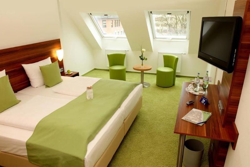 ante porta - Oda