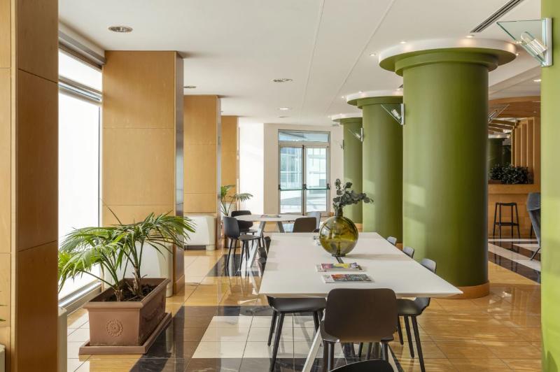 B&B HOTEL Cuneo Cristal - Lobi