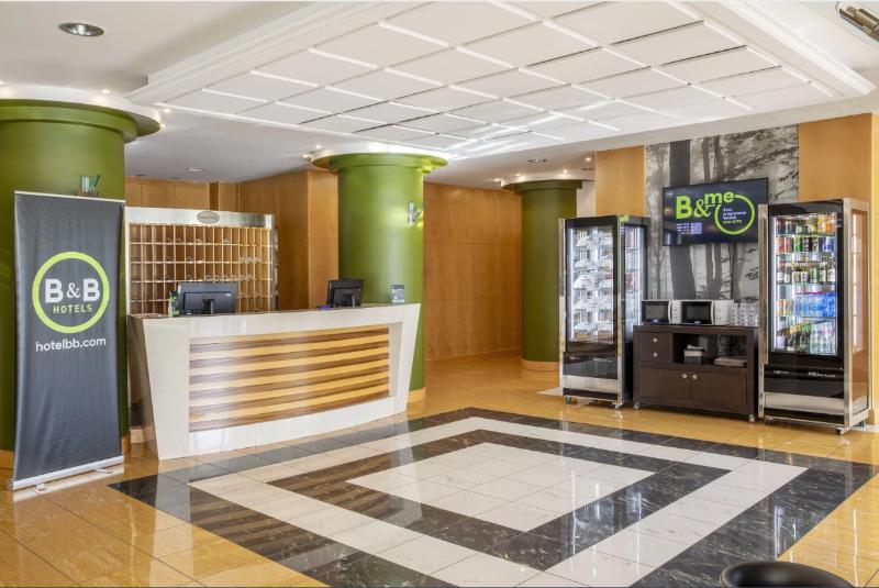 B&B HOTEL Cuneo Cristal - Lobi