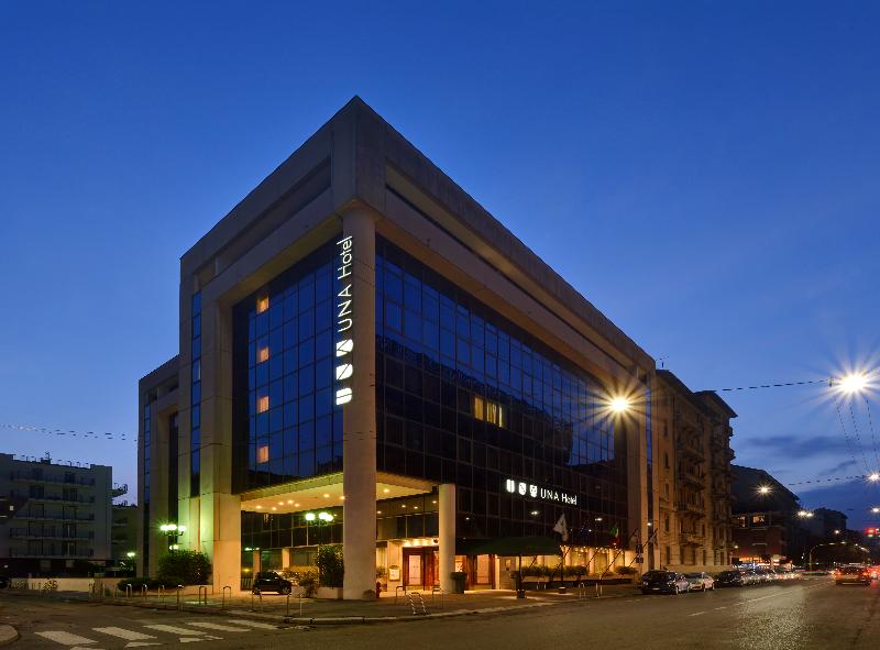 UNA HOTELS Scandinavia Milano - Genel