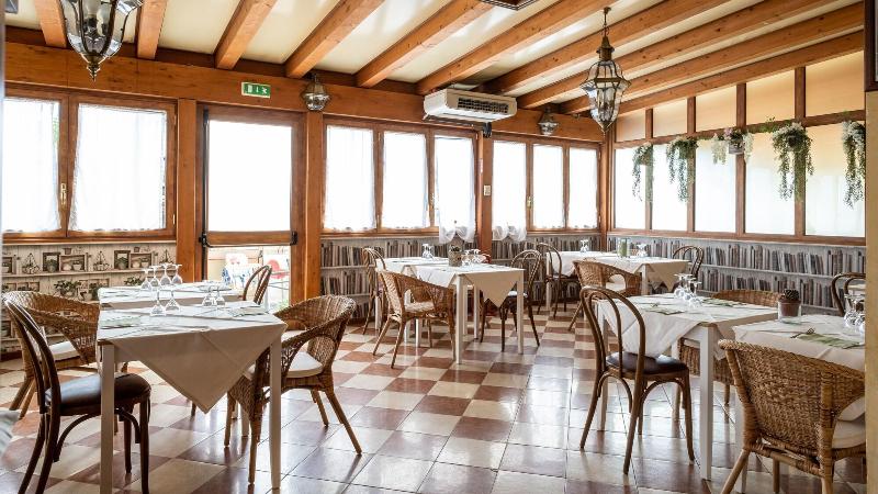 Villa Sara - Restoran