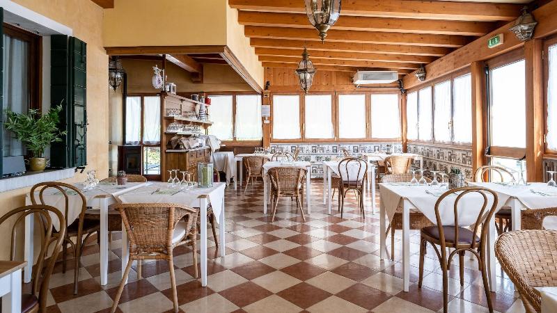 Villa Sara - Restoran