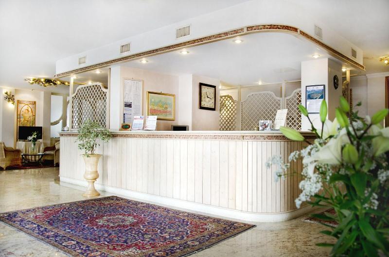 Hotel Sole - Lobi