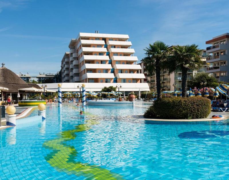 Aparthotel Holiday - Genel