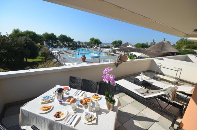 Aparthotel Holiday - Oda