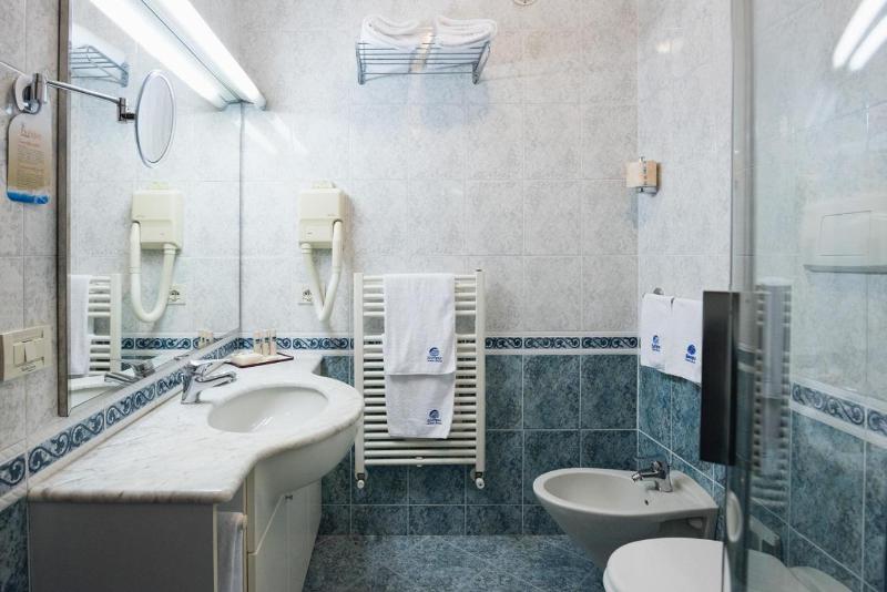 Aparthotel Holiday - Oda