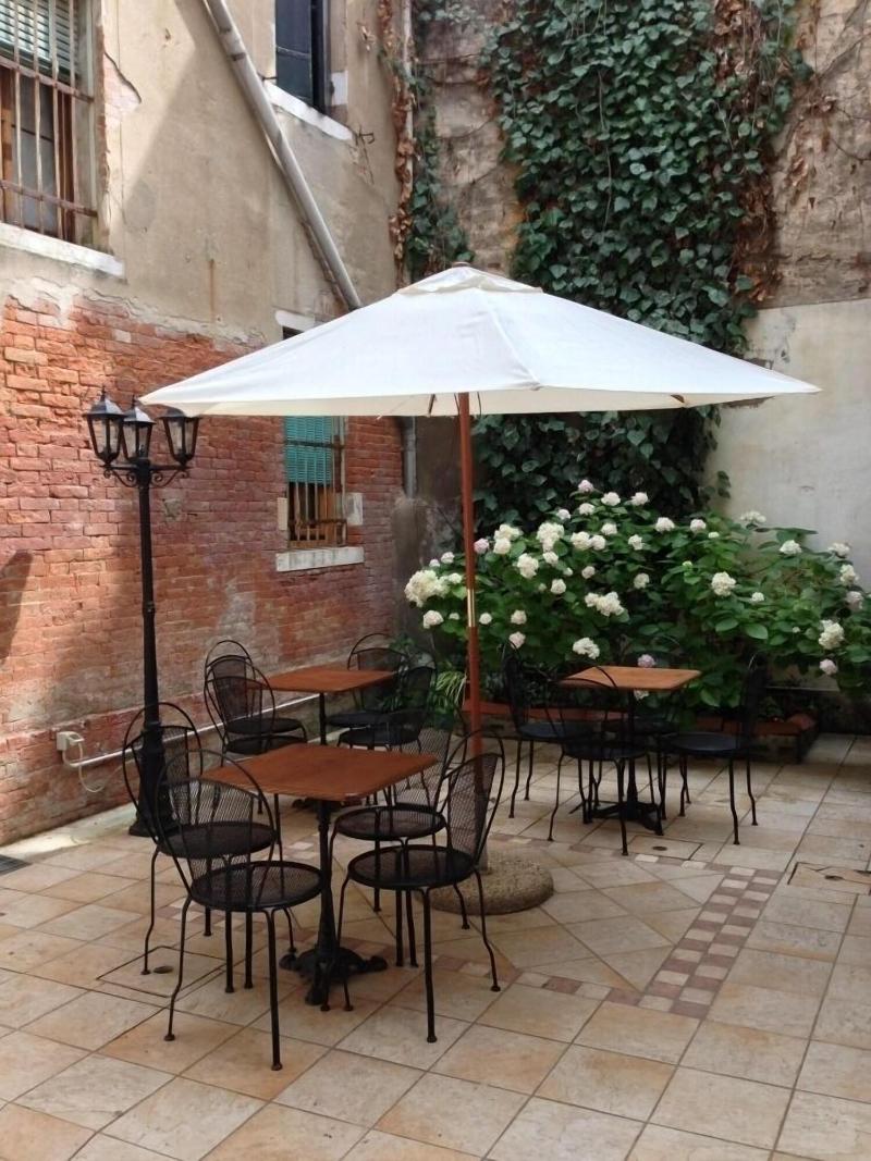 Al Portico Guest House - Genel