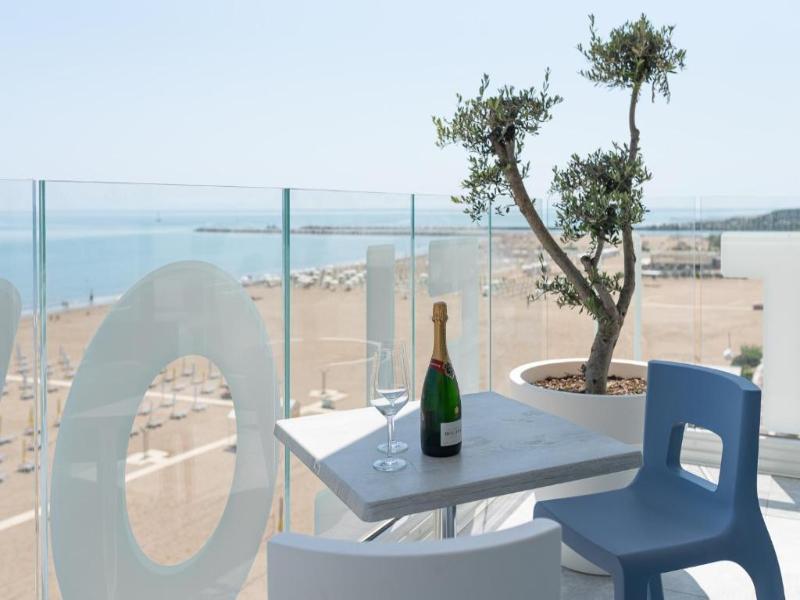 Unico Hotel Caorle - Havuz