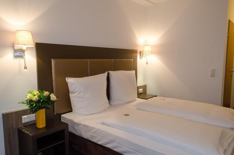 City Hotel Wiesbaden - Oda
