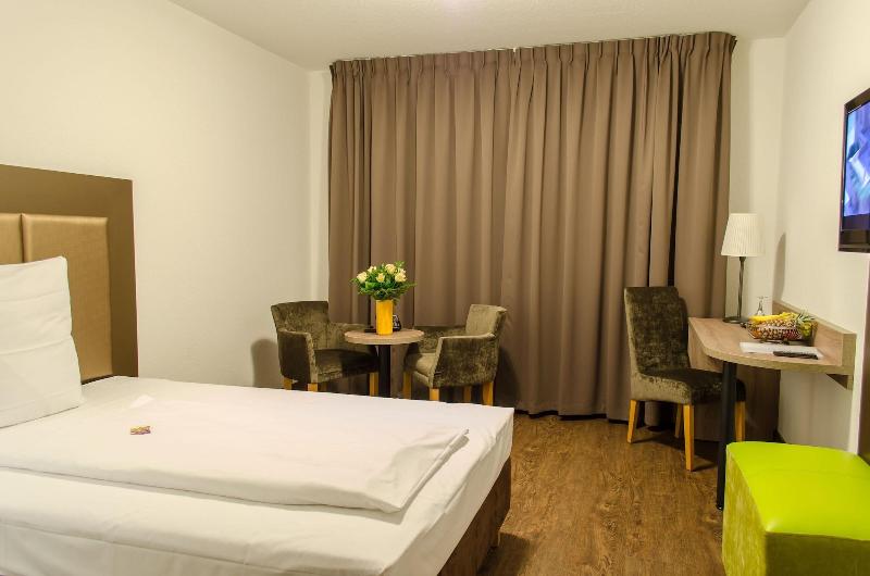 City Hotel Wiesbaden - Oda