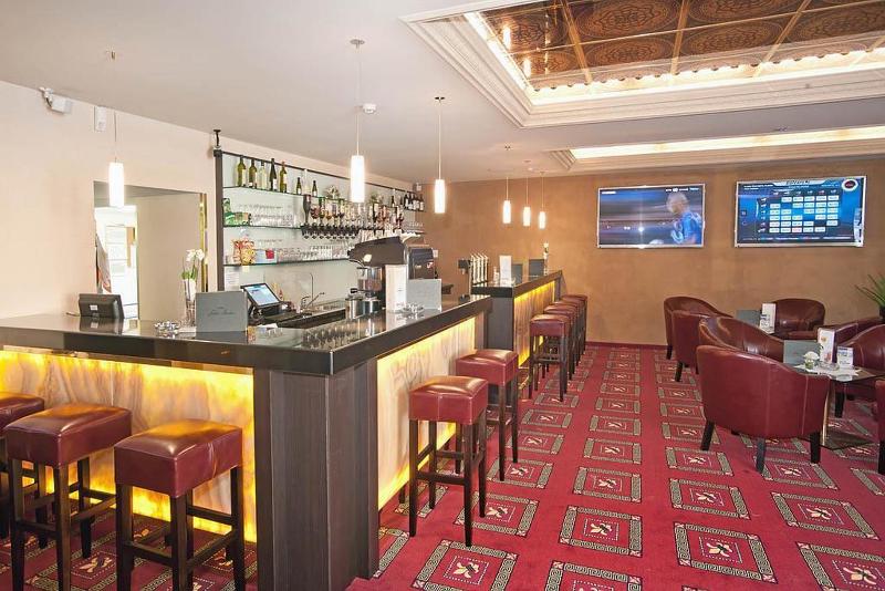 Sacher Baden - Bar