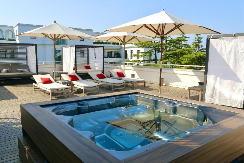 JW Venice - Genel