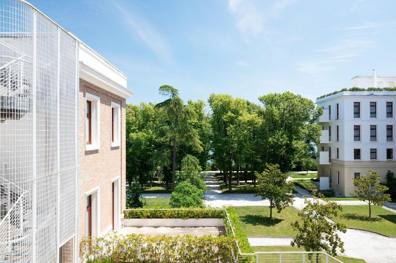 JW Venice - Genel