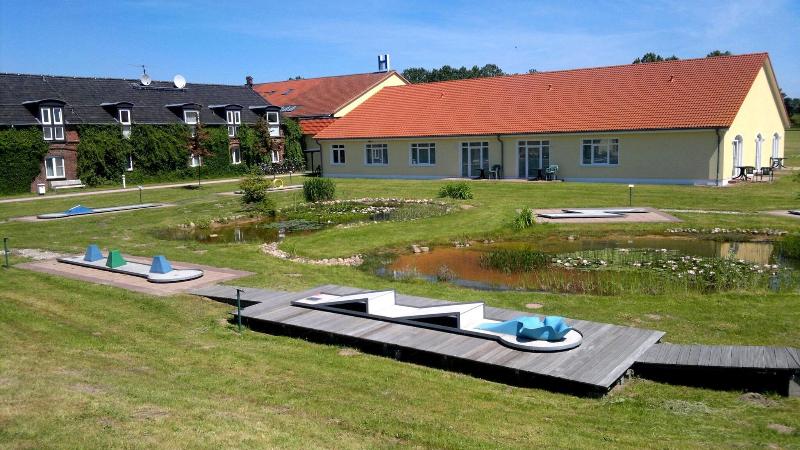 Neuer Hennings Hof - Genel