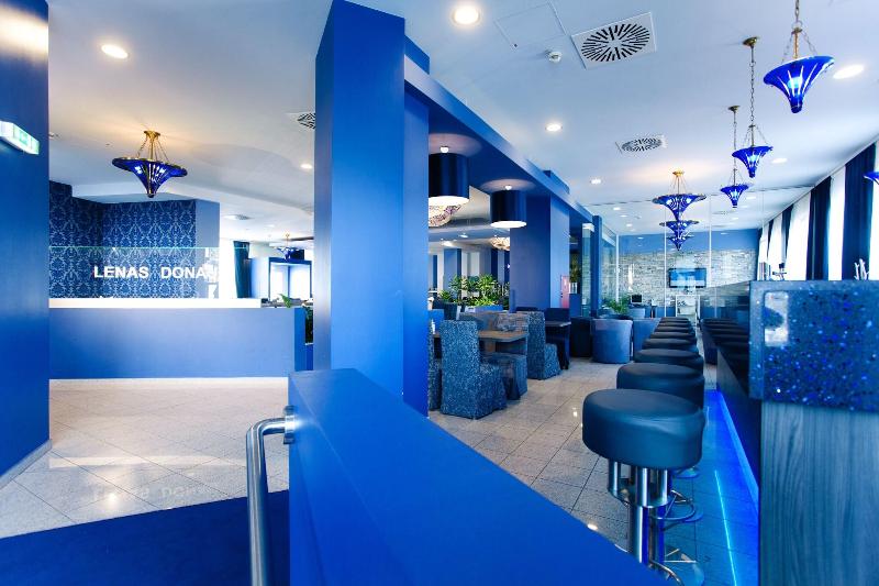 Lenas Donau - Lobi